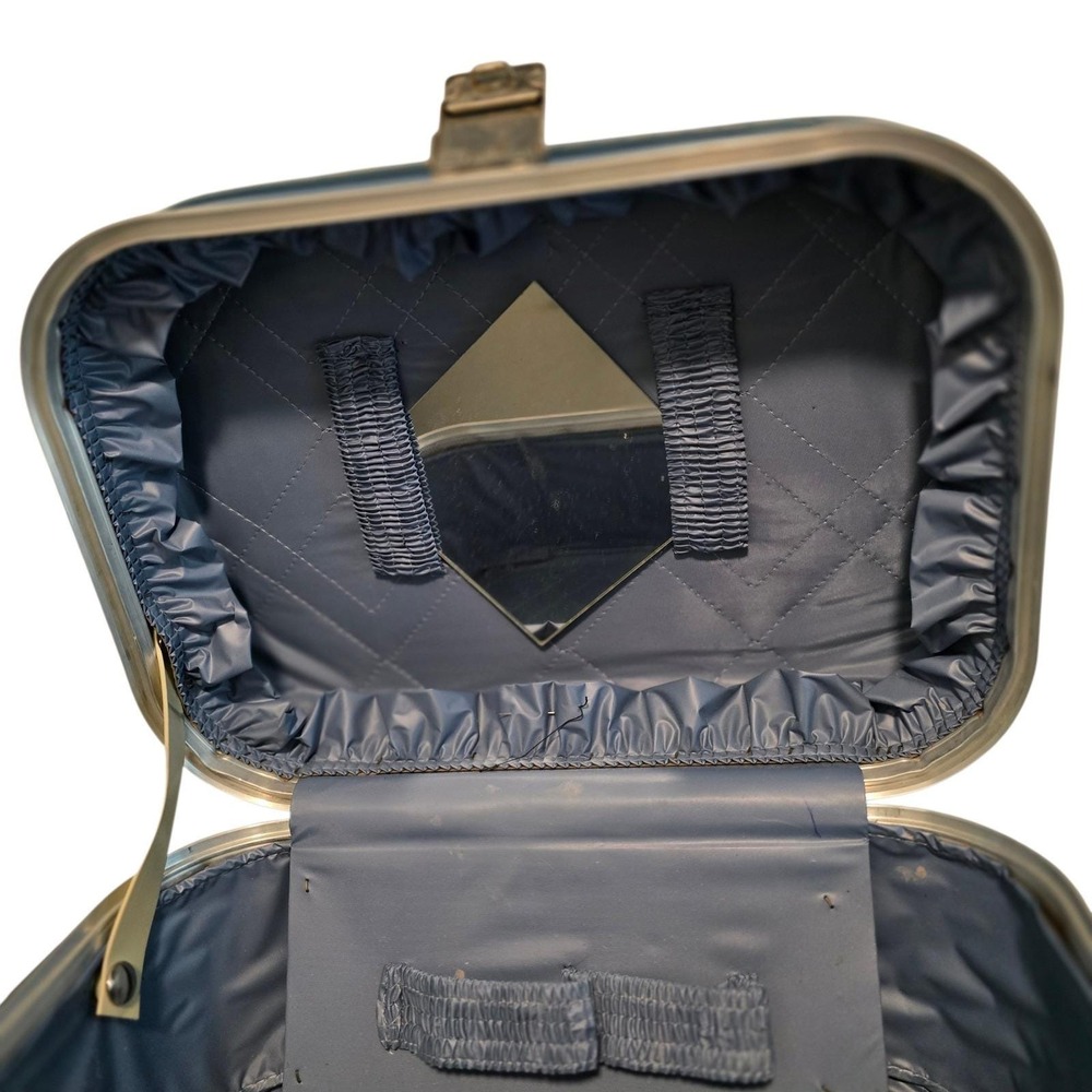Vintage Blue Hard Shell Train Case Makeup Vanity Travel Bag Mirror Mid Century - Picture 11 of 11